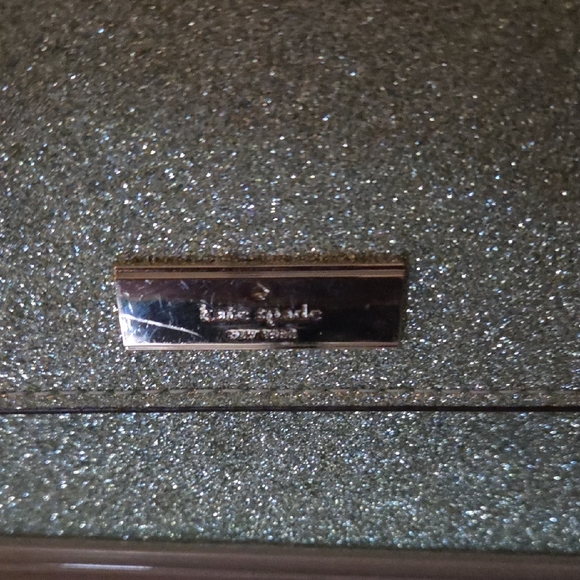 Kate Spade Sparkling Green Wristlet - Picture 2 of 8